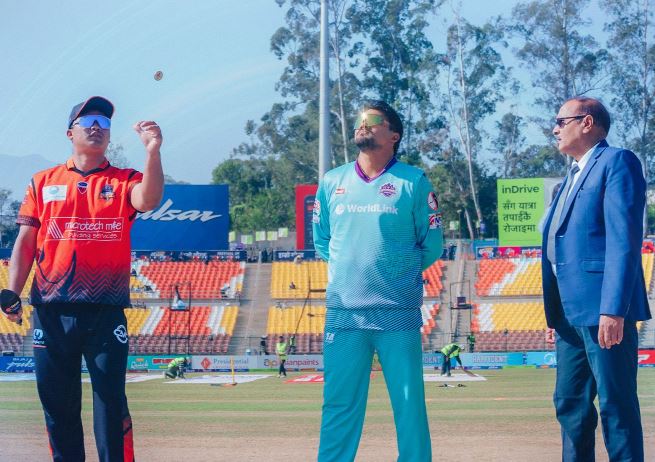 चितवनसँग काठमाडौं र विराटनगरसँग कर्णाली याक्स भिड्दै